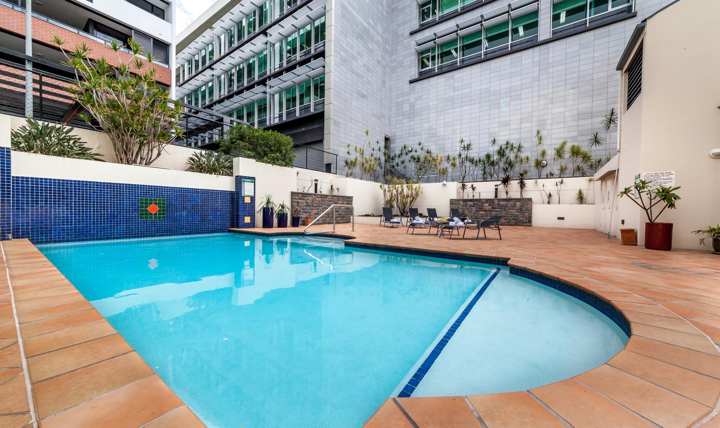 West End Central Apartments Brisbane Exterior photo