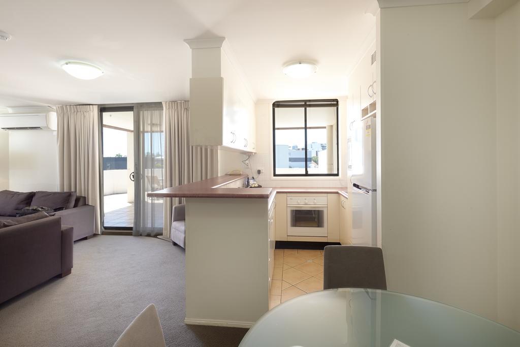 West End Central Apartments Brisbane Exterior photo